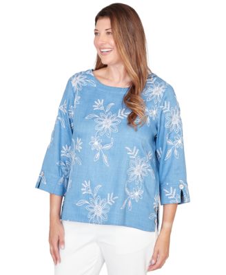 Petite Classics Tossed Floral Embroidered Crewneck Top