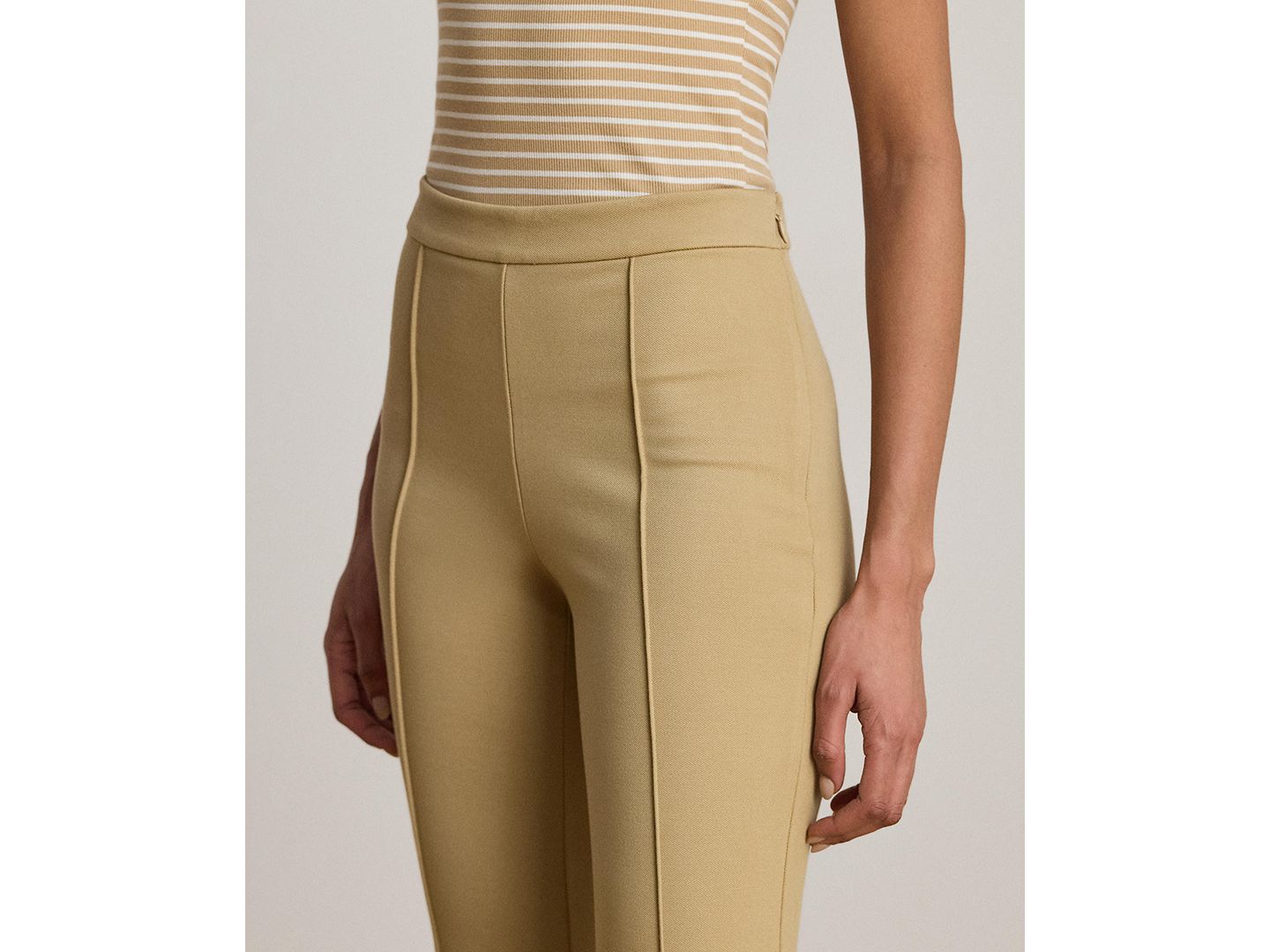 Женские брюки Lauren Ralph Lauren Twill Flare Ankle, цвет: Берёзовый рыжевато-коричневый — фото 3