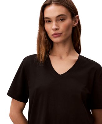 Women's Classic-Fit V-Neck T-Shirt