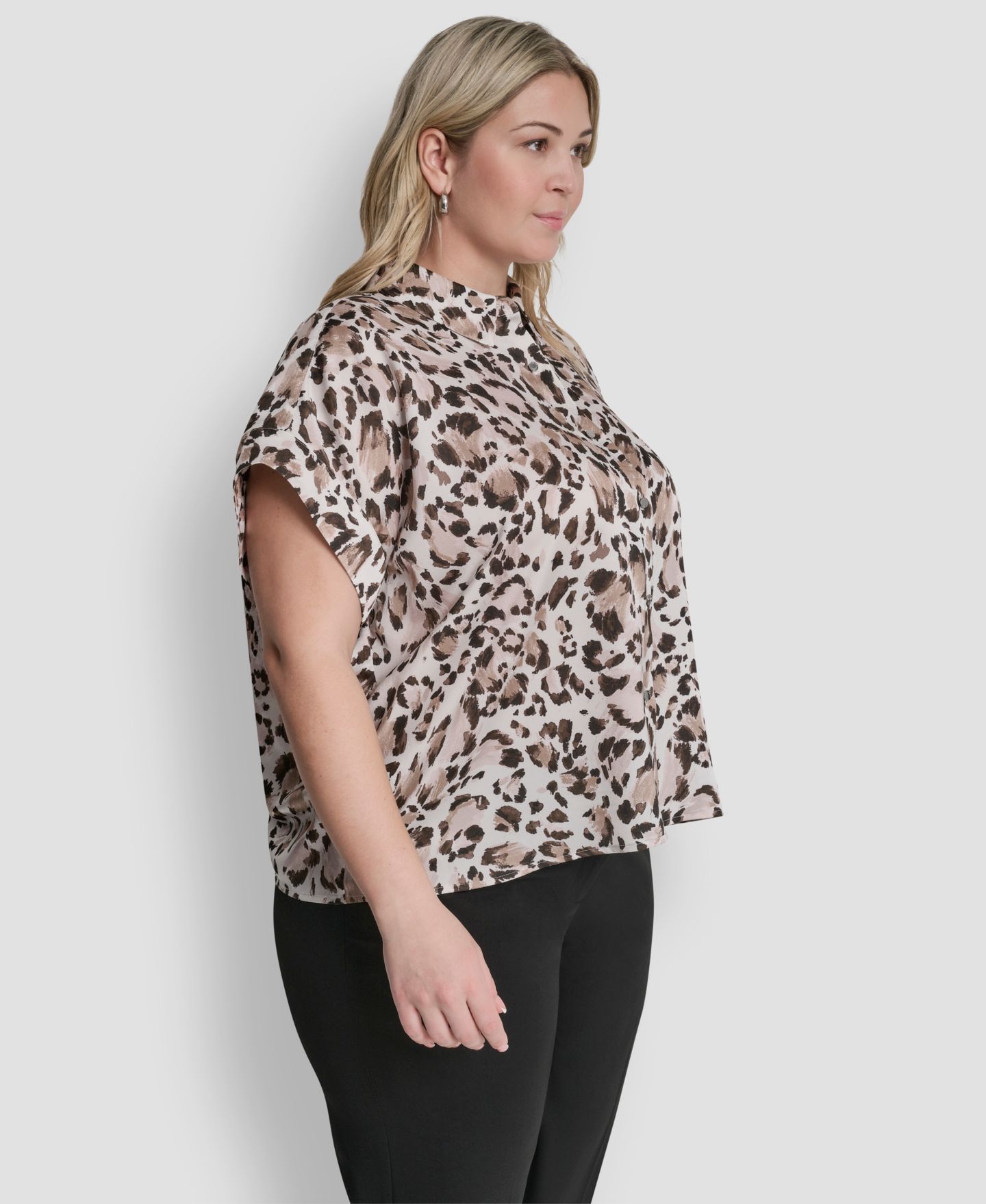 Женская рубашка DKNY Plus Size Printed Camp, цвет: Слоновая кость — фото 3
