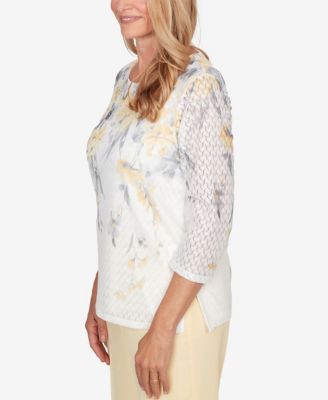 Petite Al Fresco Textured Floral Crew Neck Top