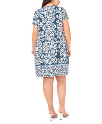 Plus Size 3-Ring Keyhole Neck Short-Sleeve Dress