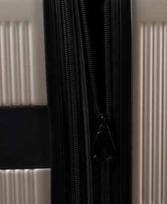 Onyx II Collection Medium Check In Bag