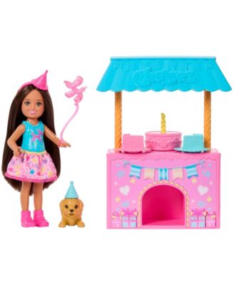 Family and Friends Club Chelsea Surprise Birthday Party Playset