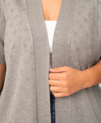 Plus Size Floral Texture Flyaway Open Front Cardigan