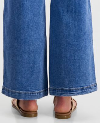 Petite High-Rise Wide-Leg Jeans