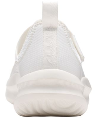 Women's Cloudsteppers Solevana Jane Round Toe Flats