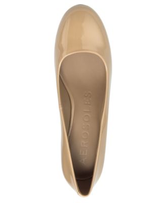 Women's Ebel Round Toe Dress Pumps