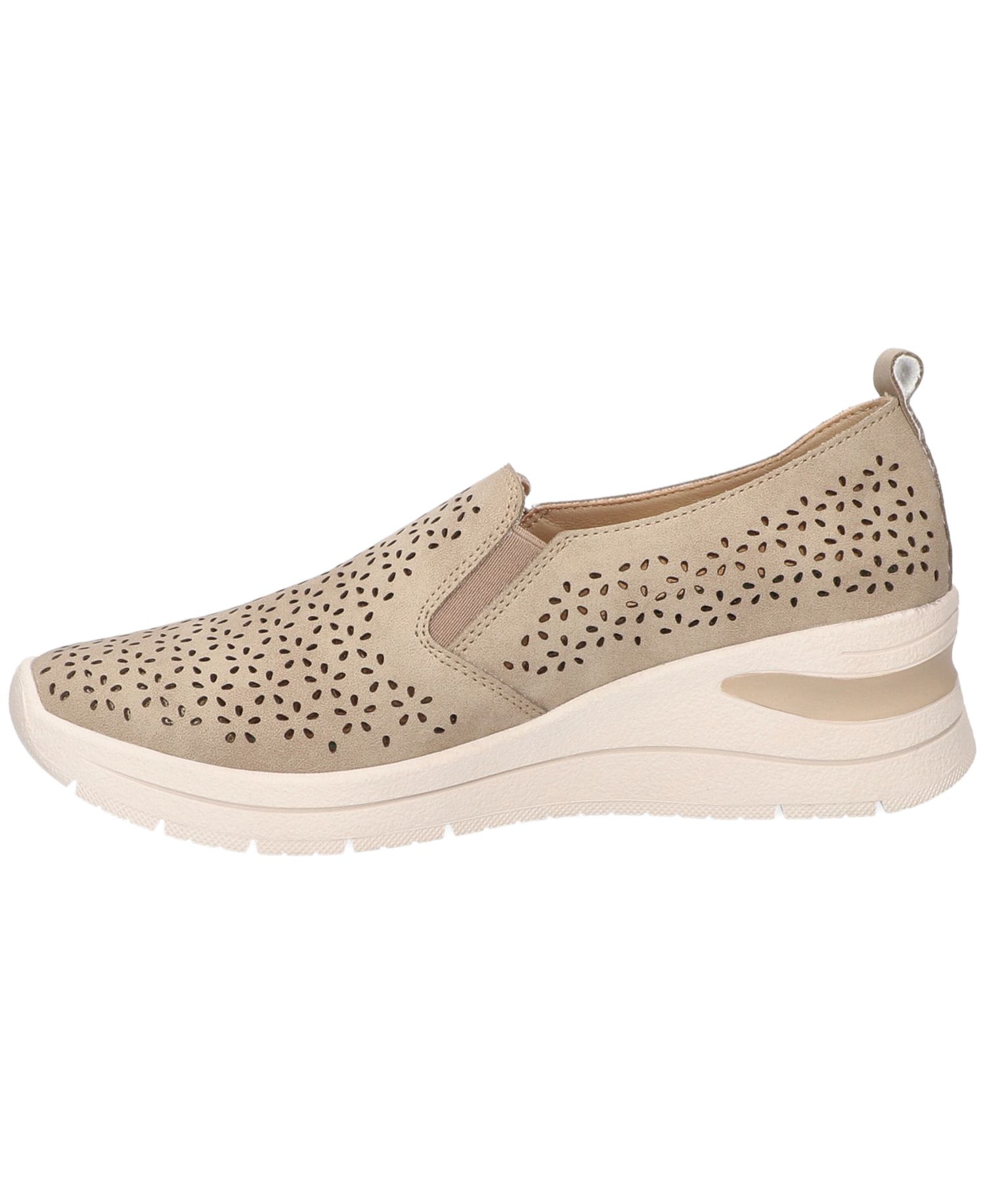 Easy Street Women's Nottingham Slip-On Sneakers