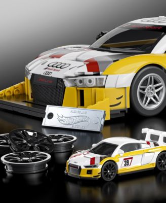 Hot Wheels 15 Audi R8 LMS Building Toy Kit, 820 Pieces