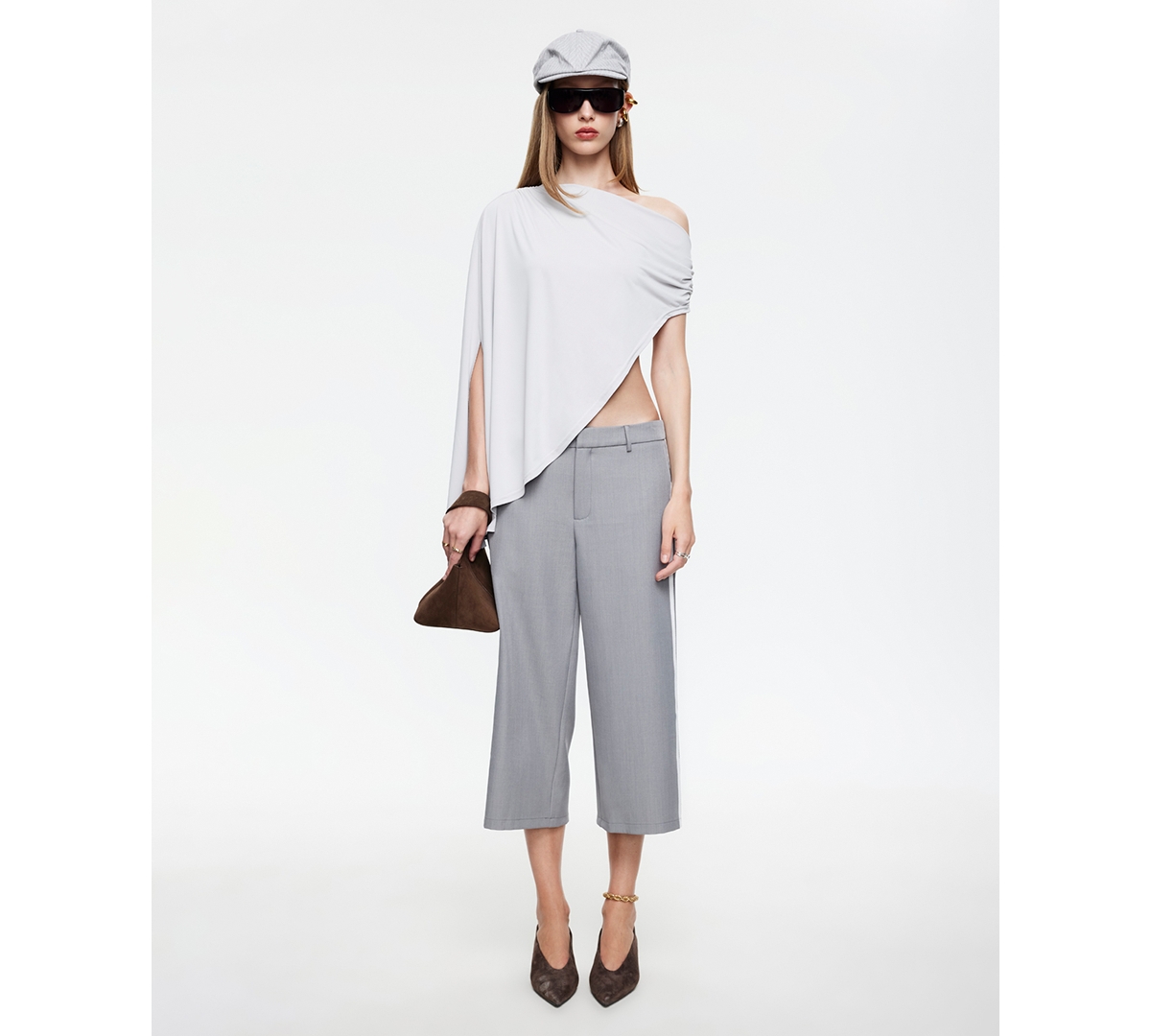 Lioness Women's Reborn Pull-On Poncho Sweater