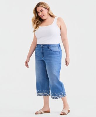 Plus Size Embroidered Scalloped High Rise Wide-Leg Crop Jeans