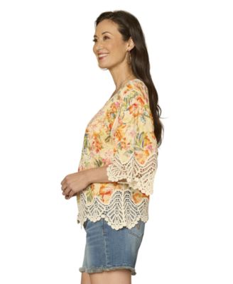 Petite V-Notch Neck Scallop Edge Top