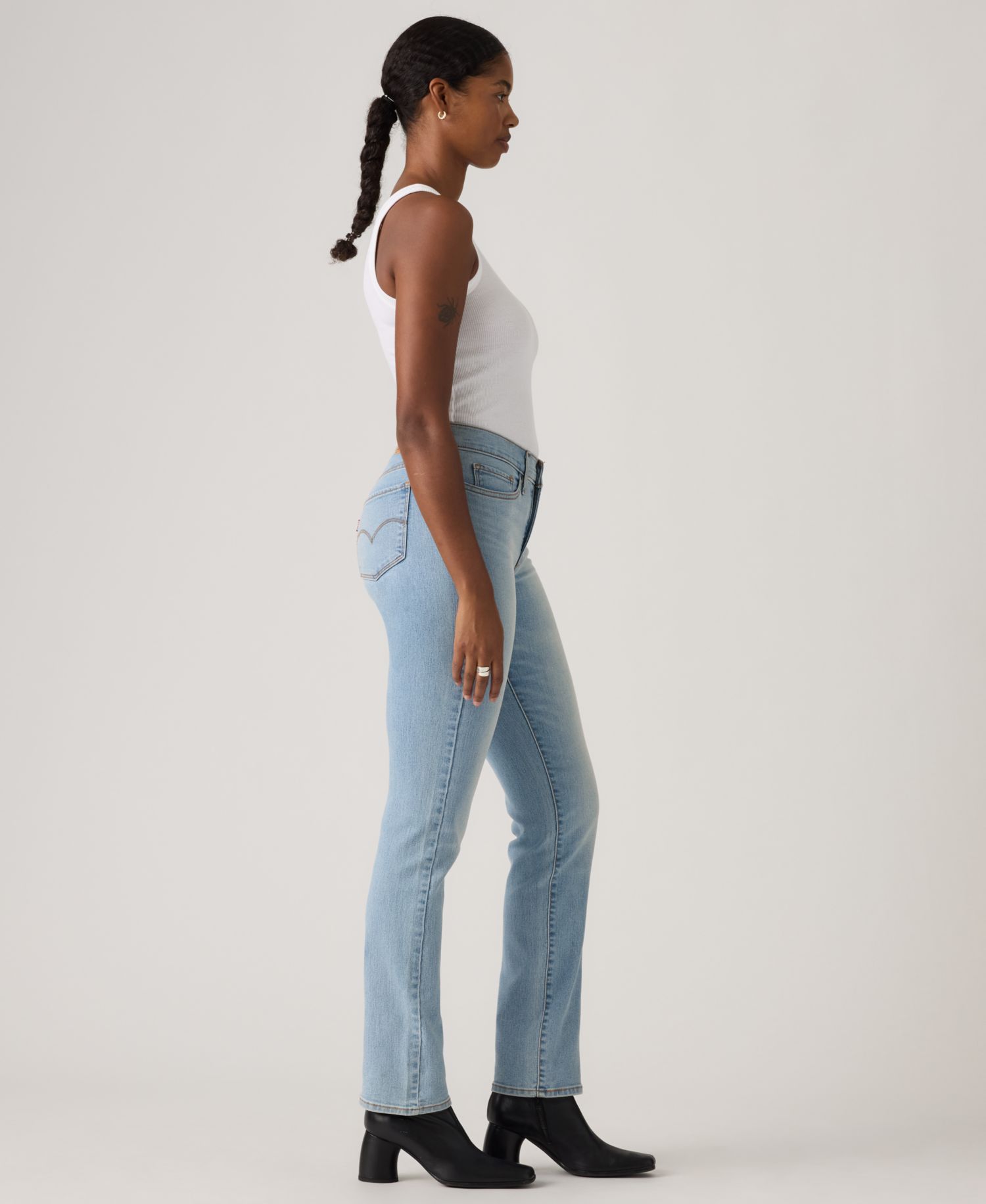 Trendy Plus Size 314 Mid-Rise Shaping Straight-Leg Jeans