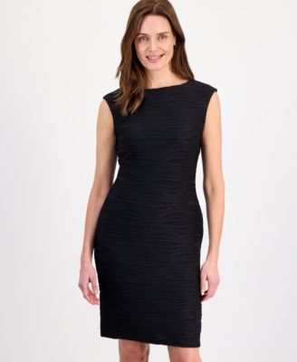 Women's Crewneck Wave Knit Sheath Dress