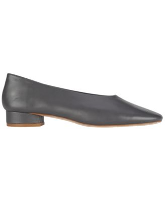 gray dress shoes for women Grey Cap Toe Leather these shoes offer a Women's Grey Heels & Pumps