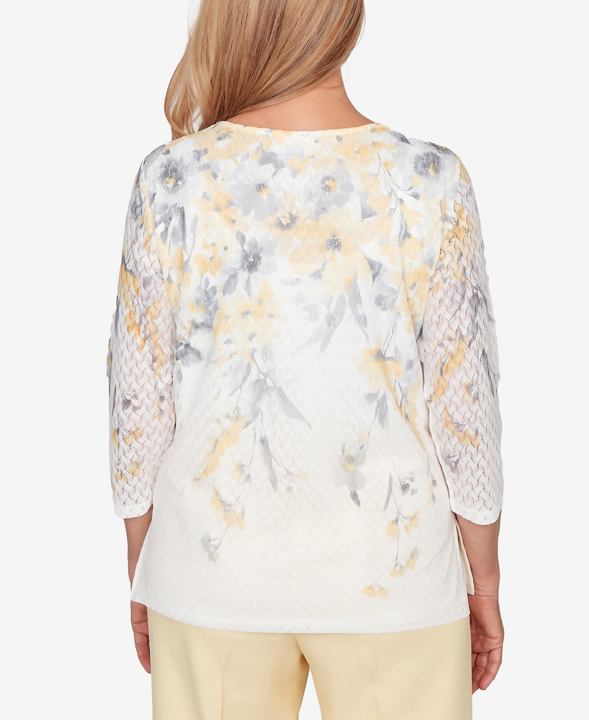 Alfred Dunner Women's Al Fresco Textured Floral Crew Neck Top