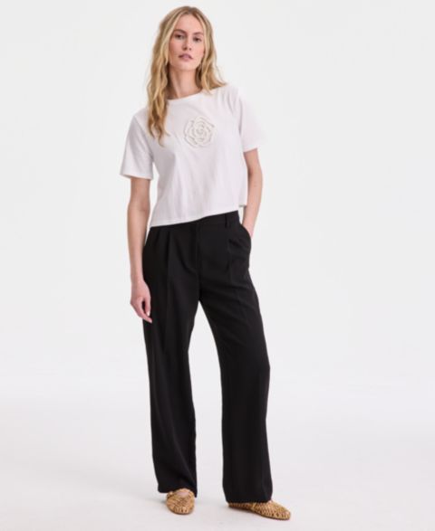 Женские брюки On 34th High-Rise Polished Crepe Pleated Wide-Leg Trousers, цвет: Глубокий чёрный