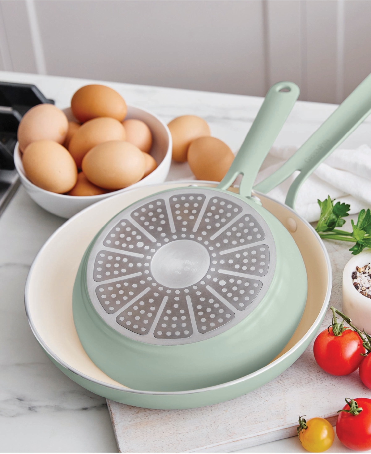 GreenPan Nova Gallery Ceramic Nonstick 2-Piece Frypan Set