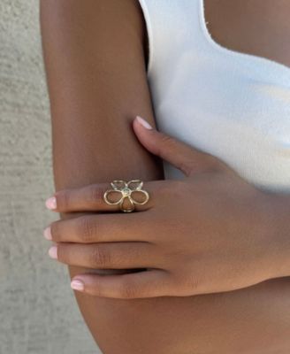 Gold Flower Outline Ring