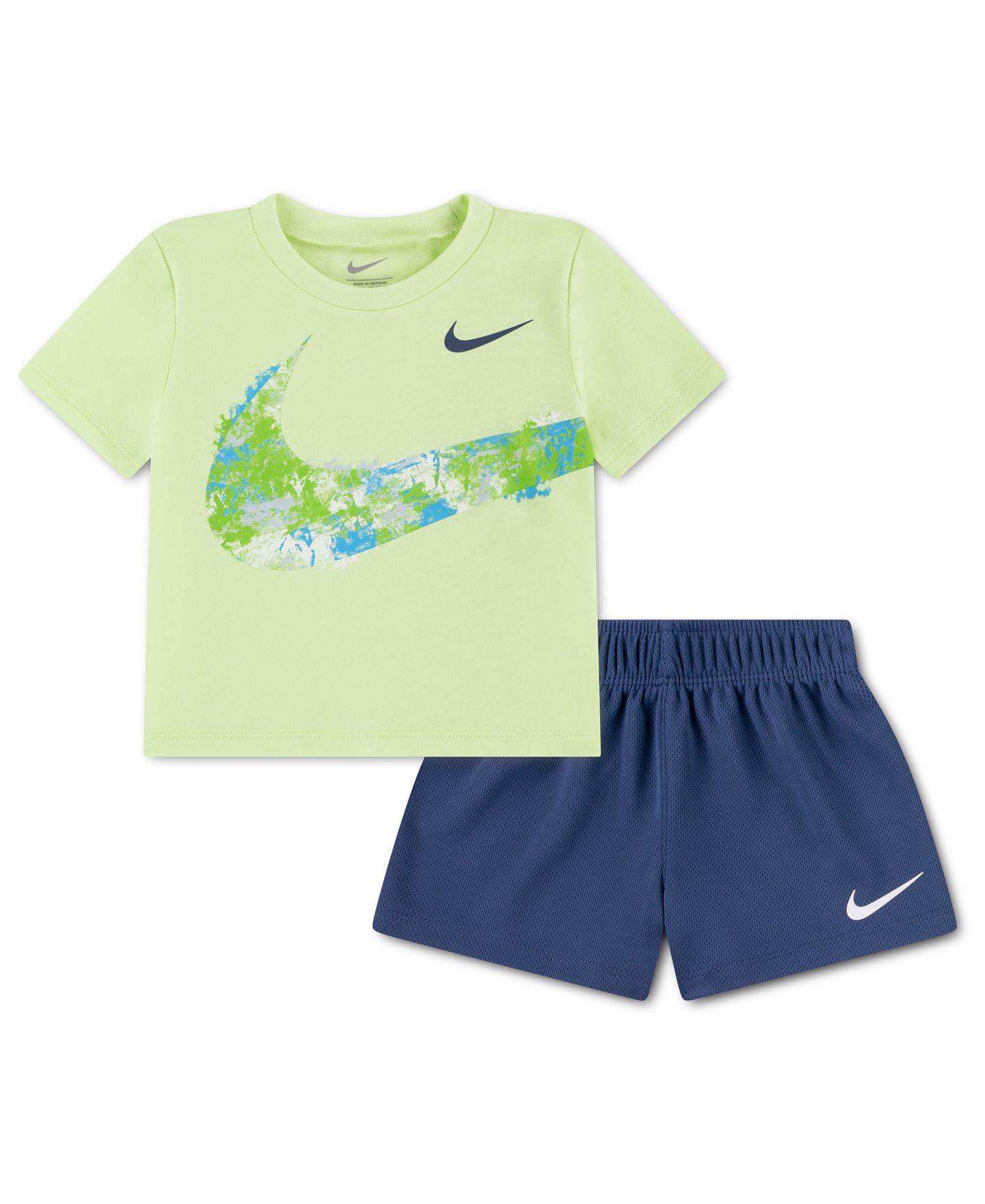 Комплект для мальчика Nike: футболка и шорты, 2 предмета, цвет: Тёмно-синий / Зелёный — фото 1