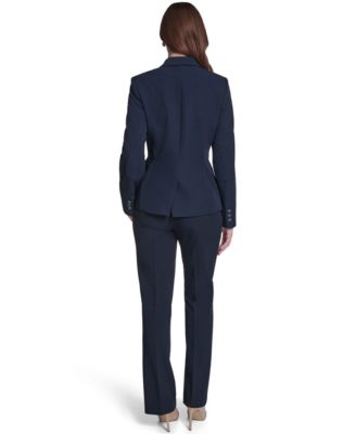 Women’s One-Button Blazer
