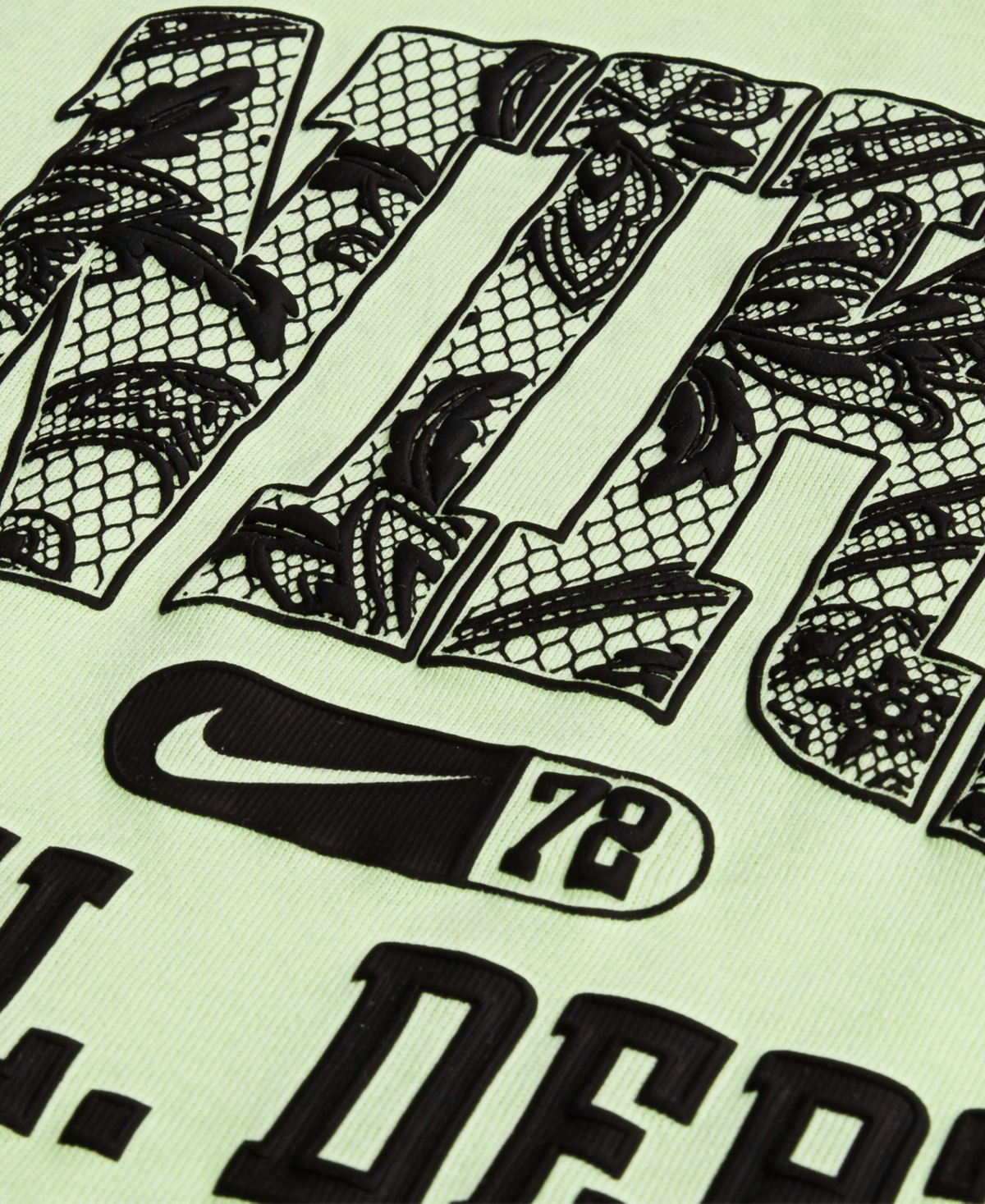 Nike Girls' Toddler 2T-4T Graphic Crewneck T-Shirt and Scooter Shorts, 2-Piece Set