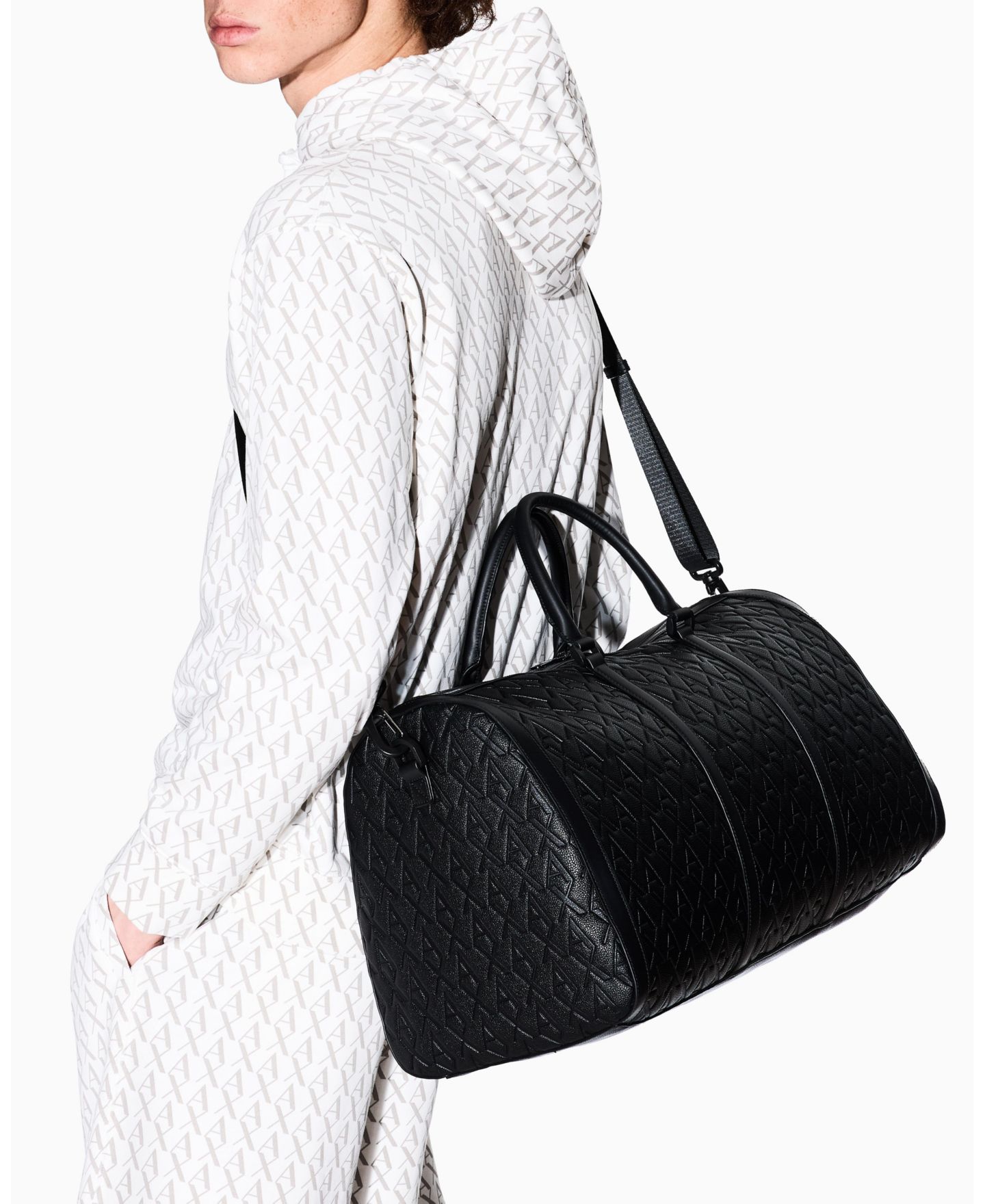 Мужская сумка A|X Armani Exchange Duffel, цвет: Чёрный — фото 2