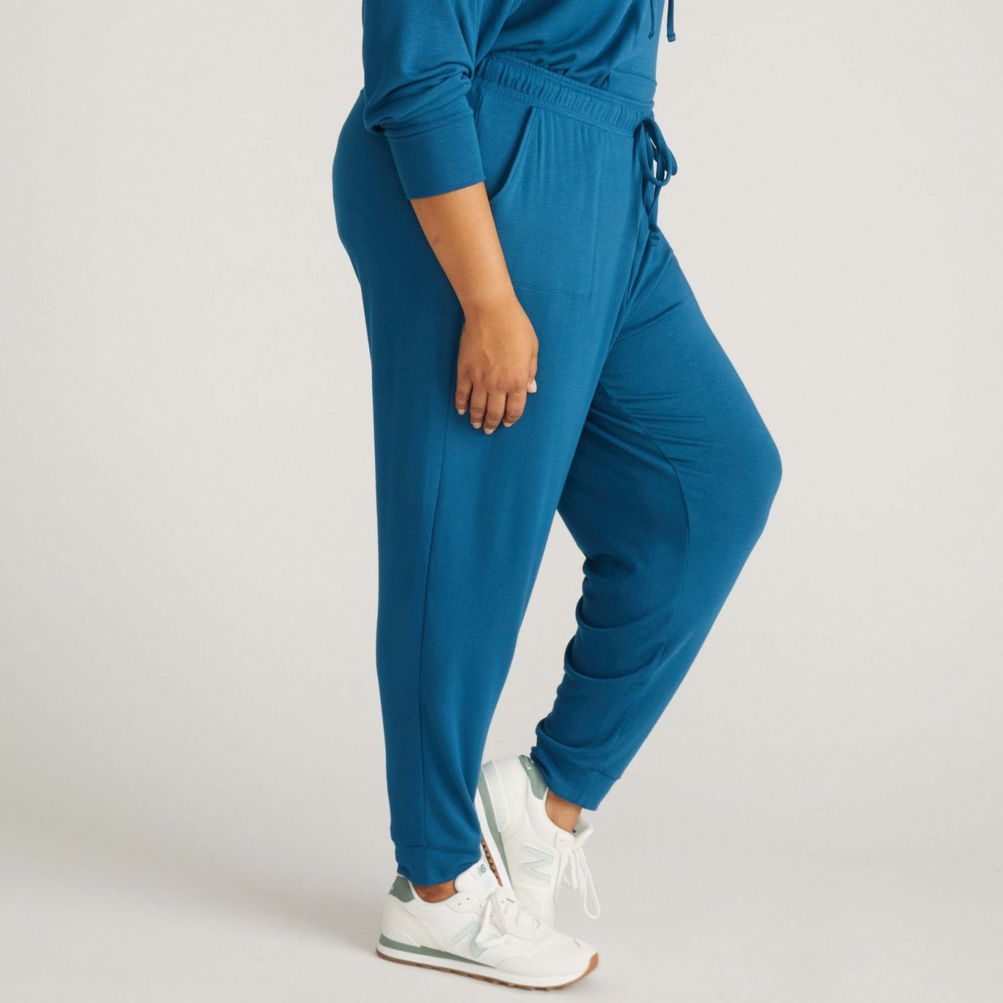 Женские брюки Universal Standard Plus Size Signature Jogger, цвет: Синий бирюзовый — фото 2