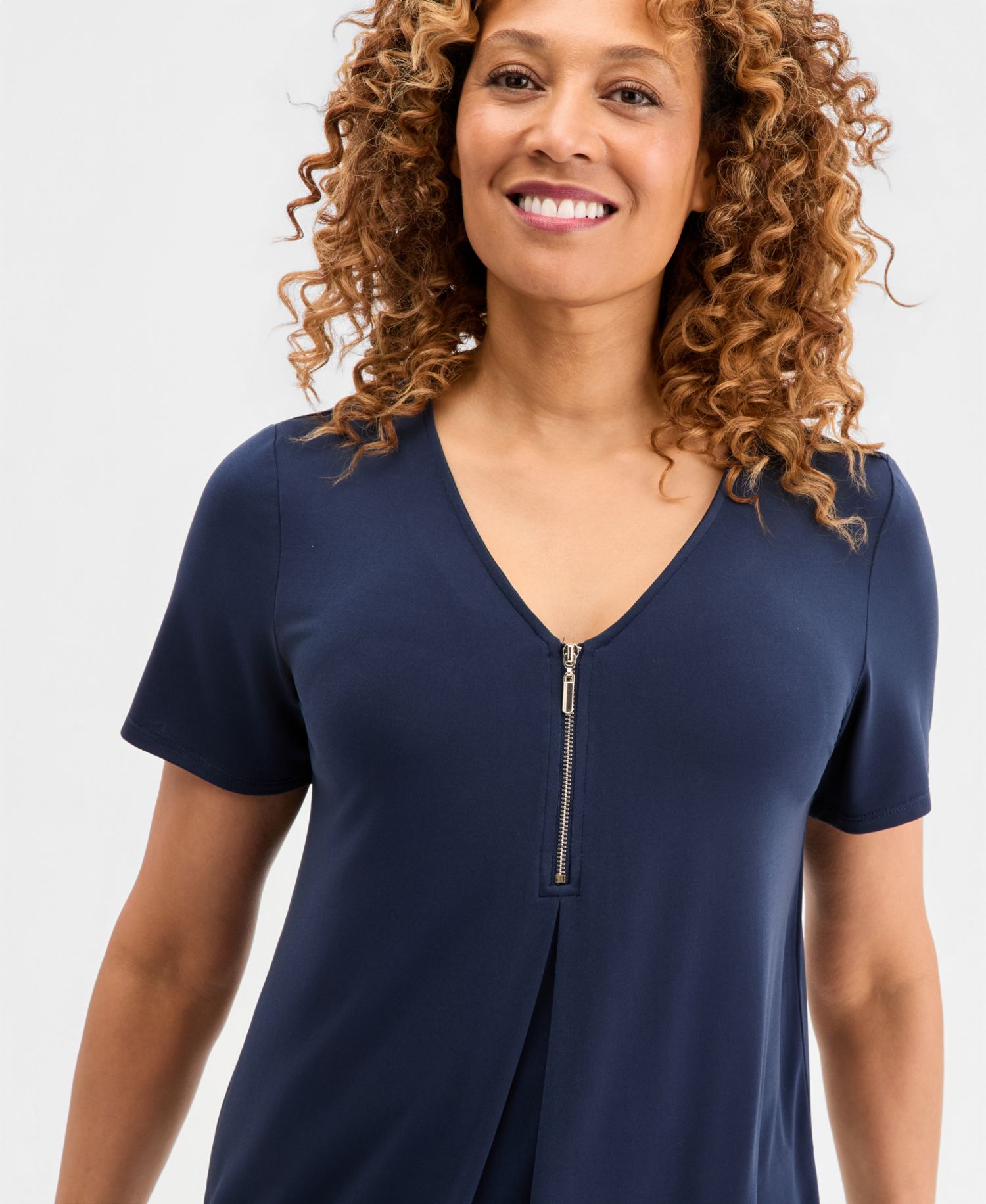 Women's V-Neck Front-Zip Pleated Top