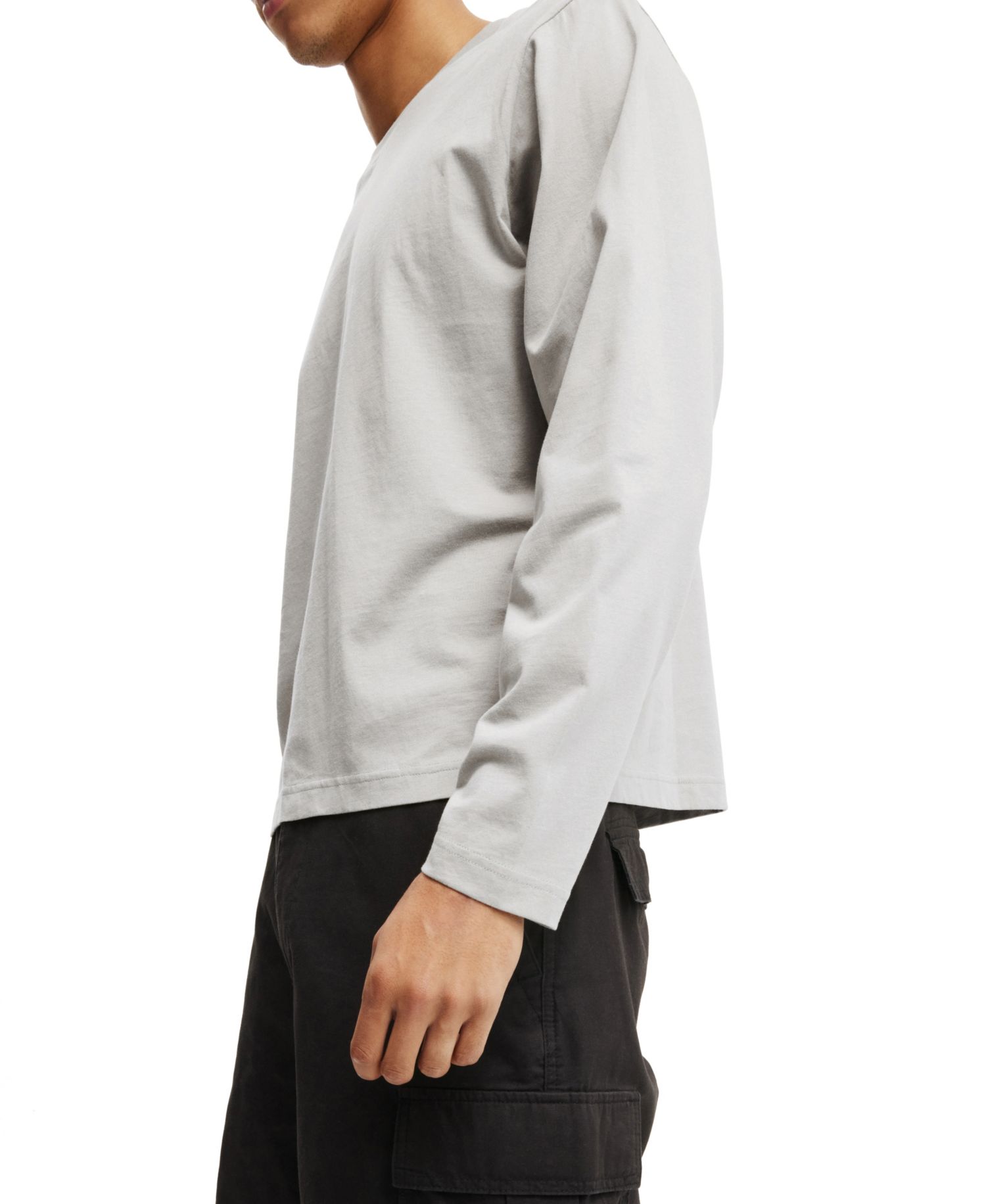 Men's Cropped Fit Long Sleeve T-Shirt