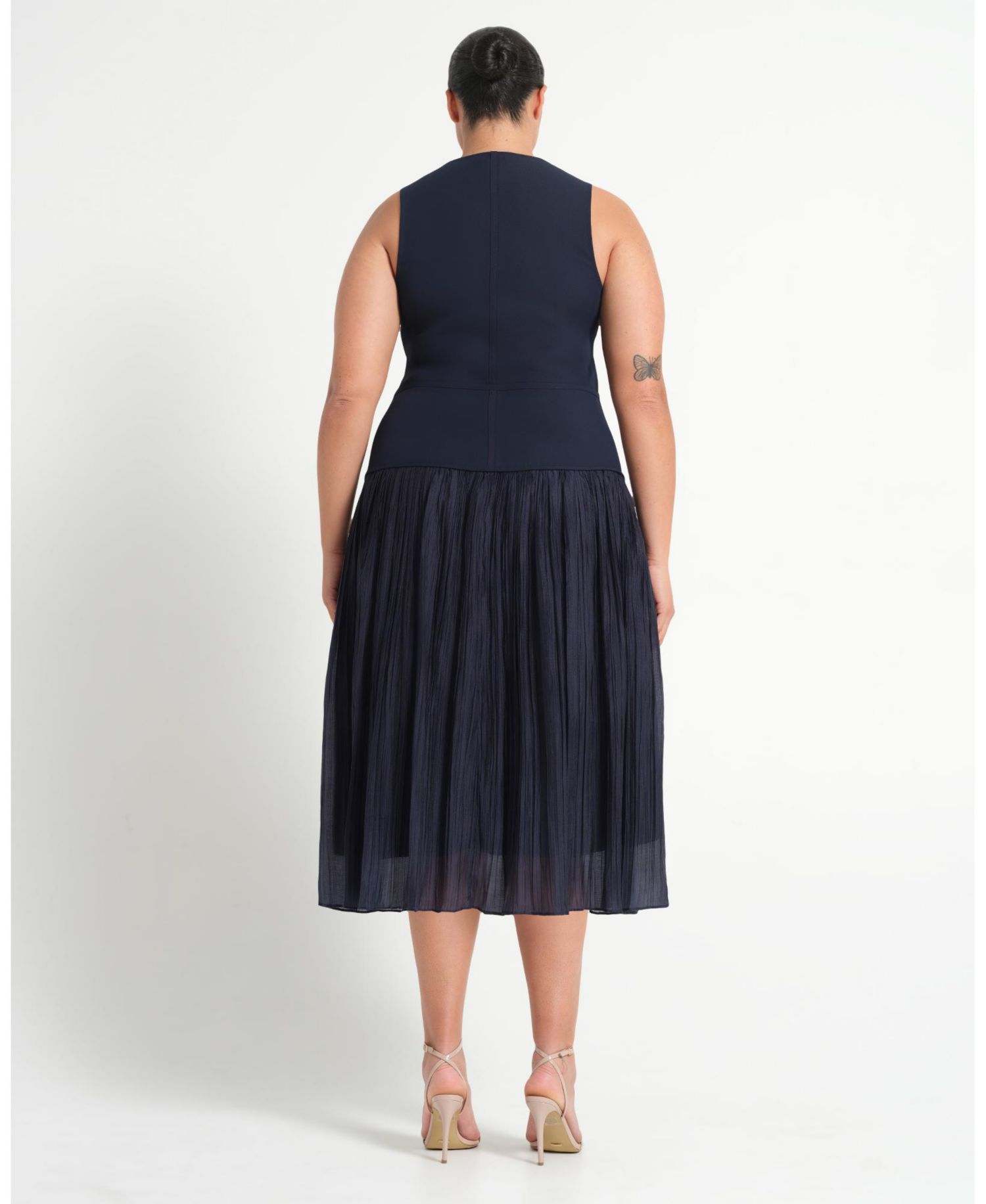 Plus Size Jaylee Pleated Drop Waist Sleeveless Midi Dress