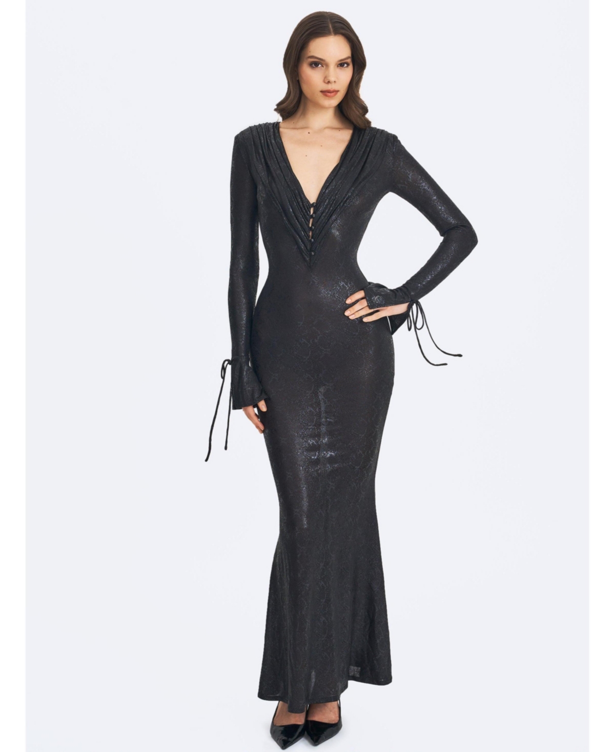 Miss Circle Women's Ilysia Black V-Neck Plunge Snakeskin Mermaid Hem Maxi Dress