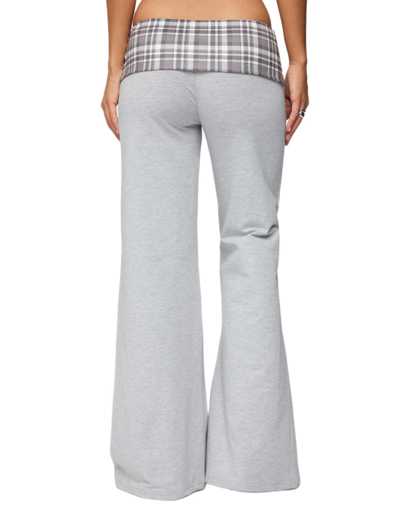 Женские брюки Edikted Kimmy Plaid Foldover Waist, цвет: Серый — фото 2