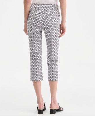 Women's Printed Pull-On Capri Pants
