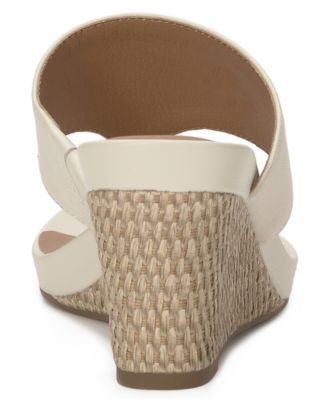 Women's Libbie Thong Platform Wedge Sandals