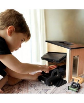 Wooden Dollhouse - Garage