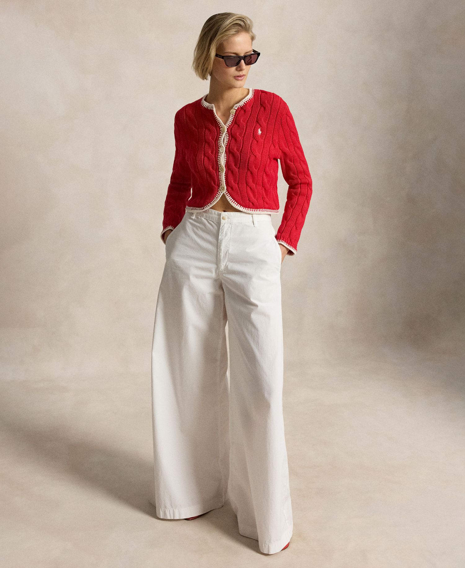 Women's Crewneck Buttoned Placket Cropped Cardigan