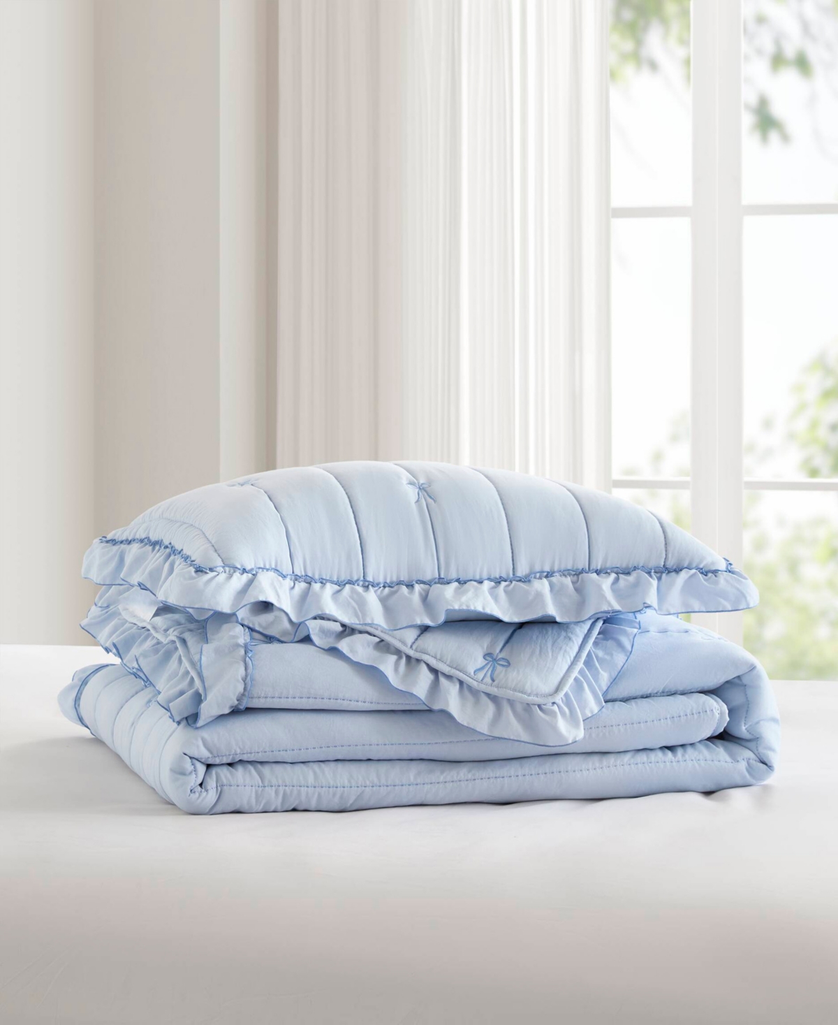 Intelligent Design Liv Microfiber Down-Alternative 2-Pc. Quilt Set, Twin/Twin Xl