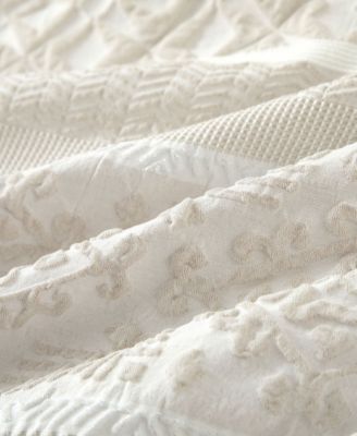 Illusa Floral 7-Pc. Comforter Set, Queen