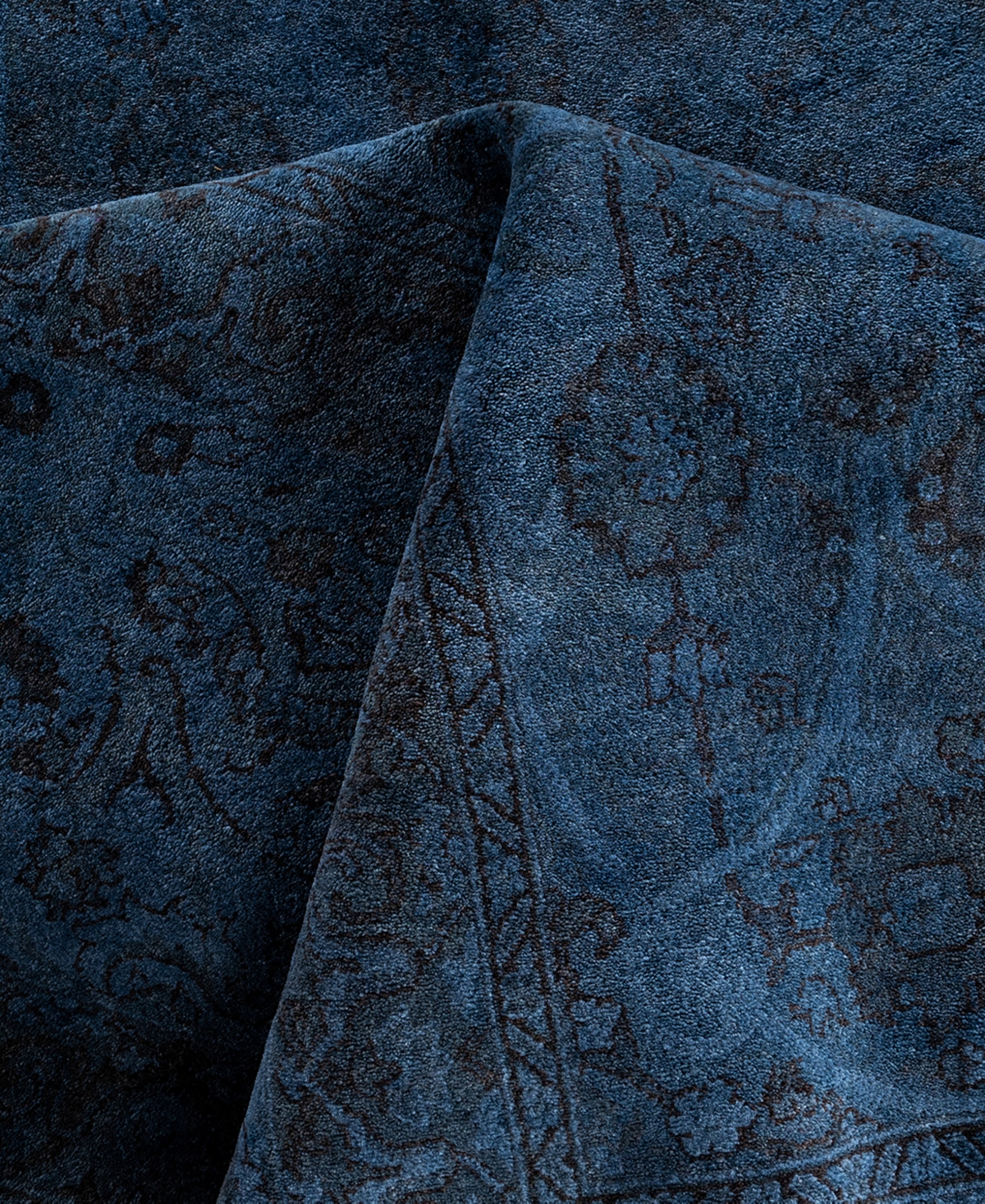 Adorn Hand Woven Rugs Fine Vibrance M1417 9' 4" x 12' 9" Area Rug