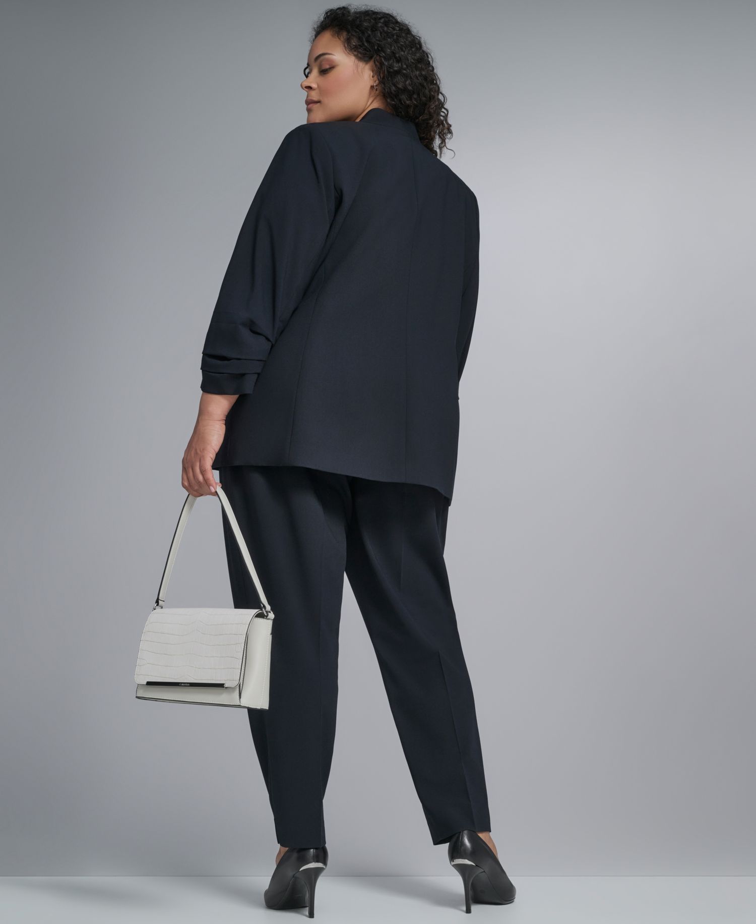 Plus Size Collarless Open Front Blazer