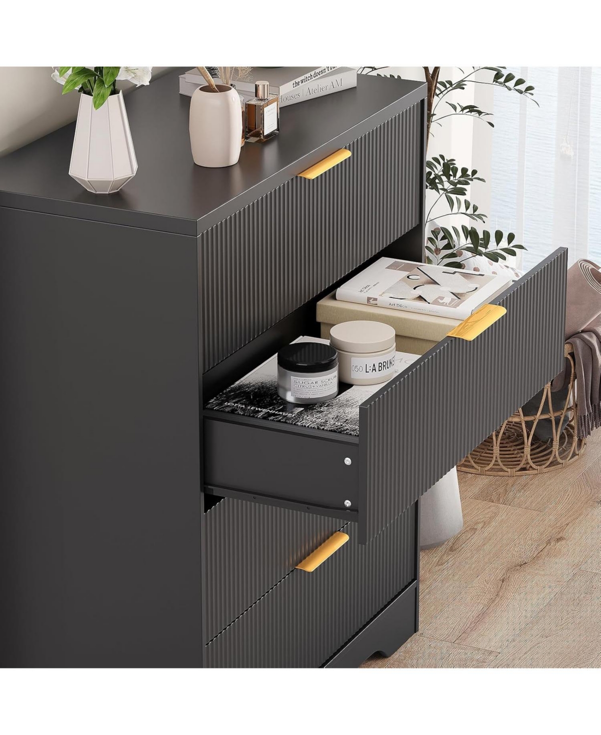 gaomon Fluted Wood Dresser 4 Drawers for Bedroom, Modern White Tall Dressers, Drawer Organizer Living Room, Hallway