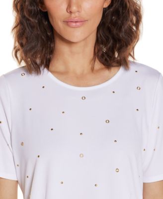 Women's Grommet And Nailhead Pleated Hem Top