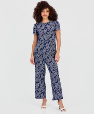 Petite Printed Tulip-Sleeve Top