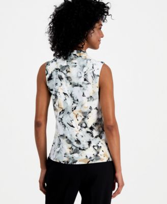 Women's Triple-Pleat V-Neck Sleeveless Top, Regular & Petite