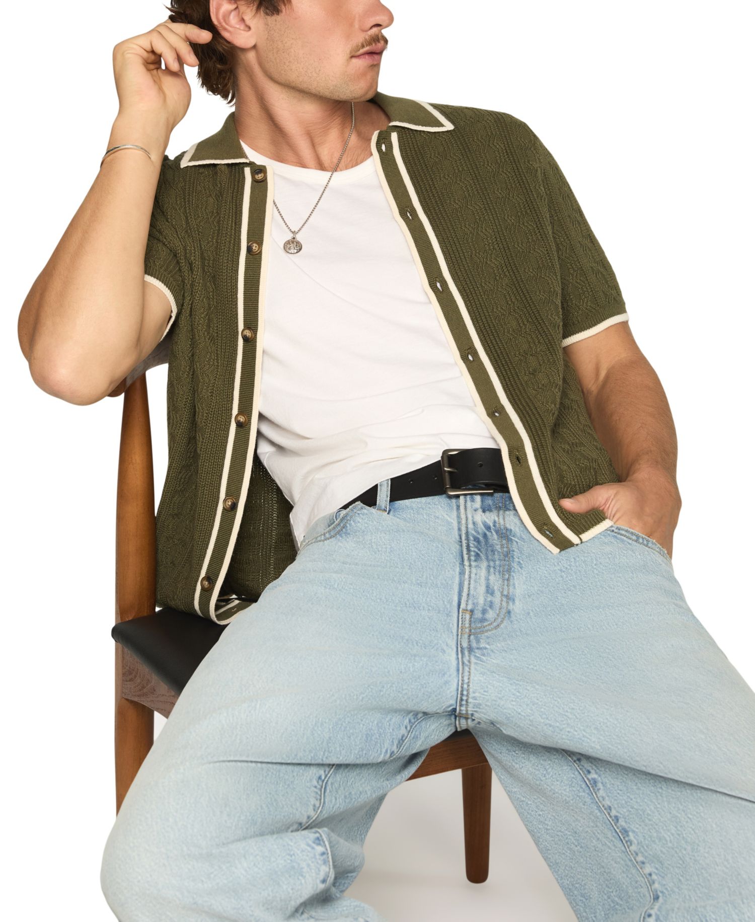 Men's Piping Detail Button-Front Short-Sleeve Shirt