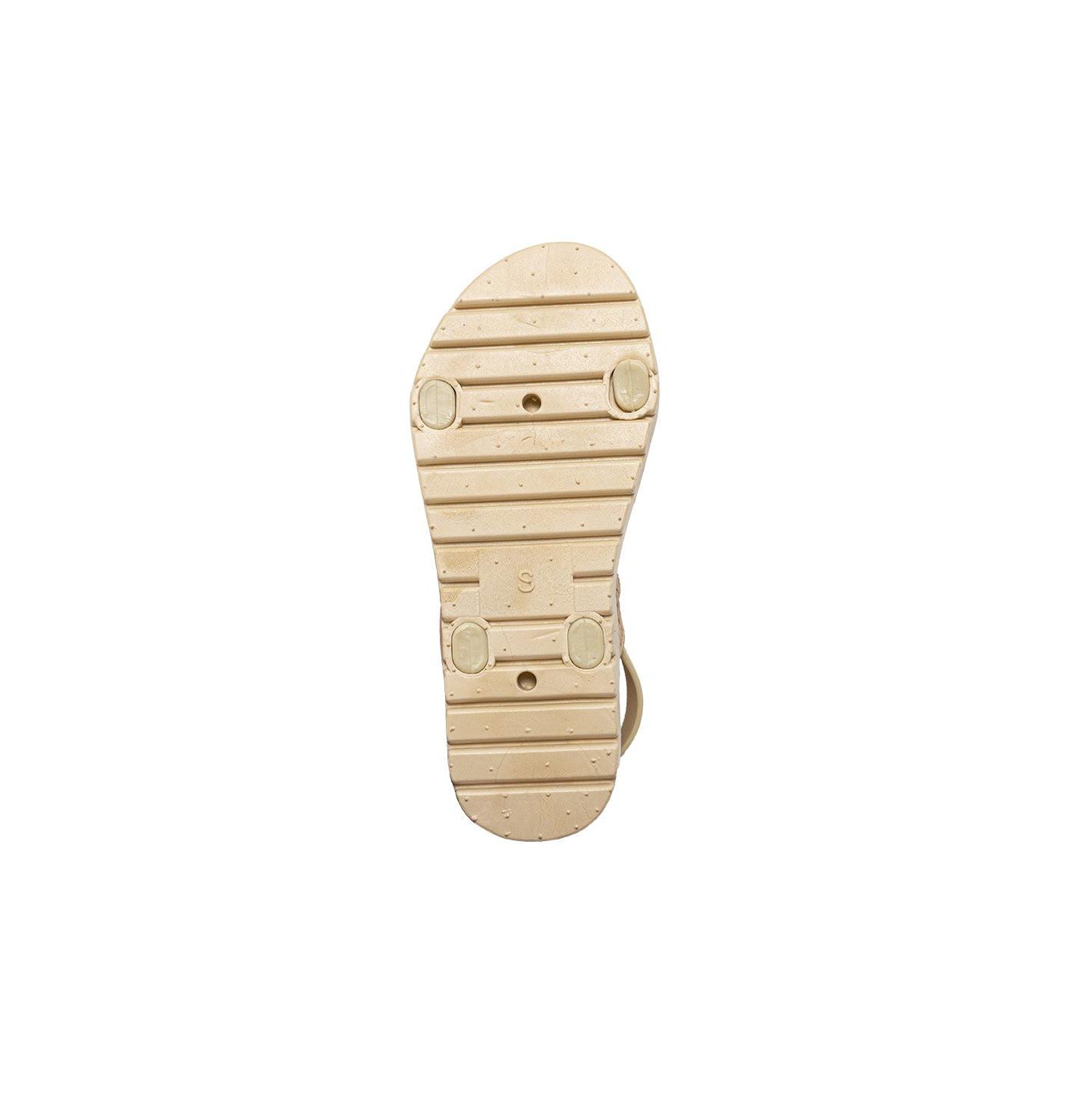 Сандалии Bebe PCU Sandal with Embossed Woven and Fruit Charm для девочек, цвет: Рыжевато-коричневый — фото 7