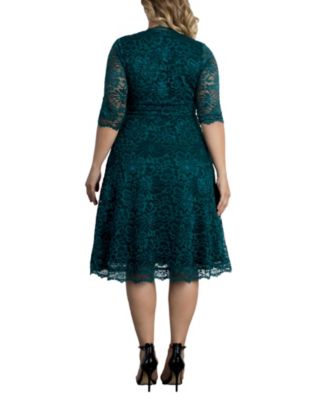 Women's Plus Size Mademoiselle Lace Cocktail Dress with Sleeves