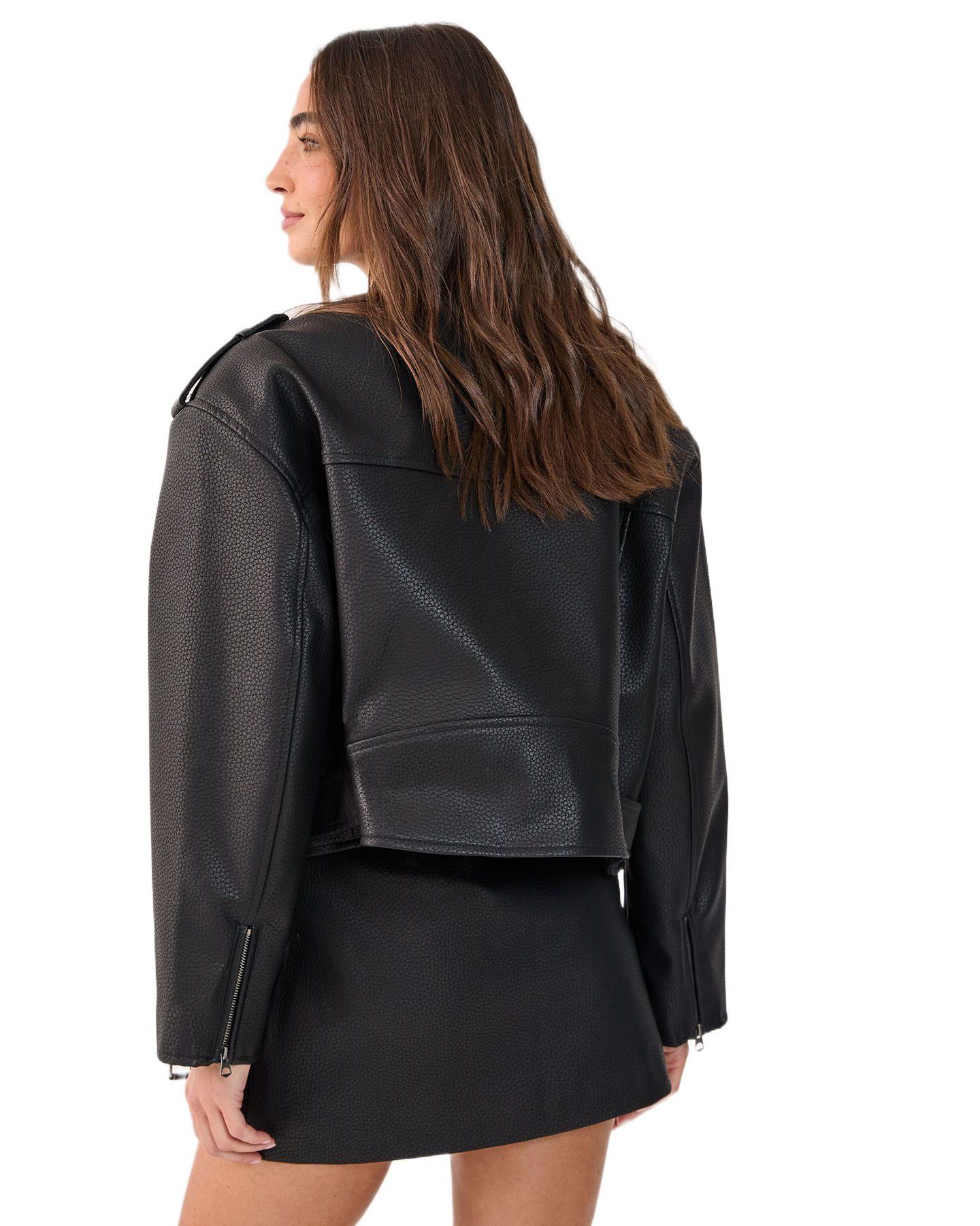 Женская куртка Nasty Gal Belted Faux Leather Biker, цвет: Чёрный — фото 3